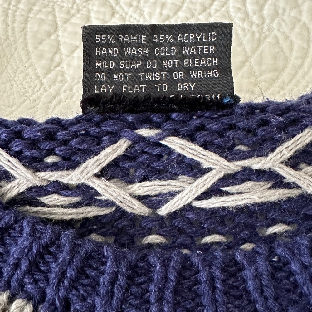 Vintage Fauchon Fair Isle Snowflake Sweater Ski Navy Gray Medium - Picture 6 of 9